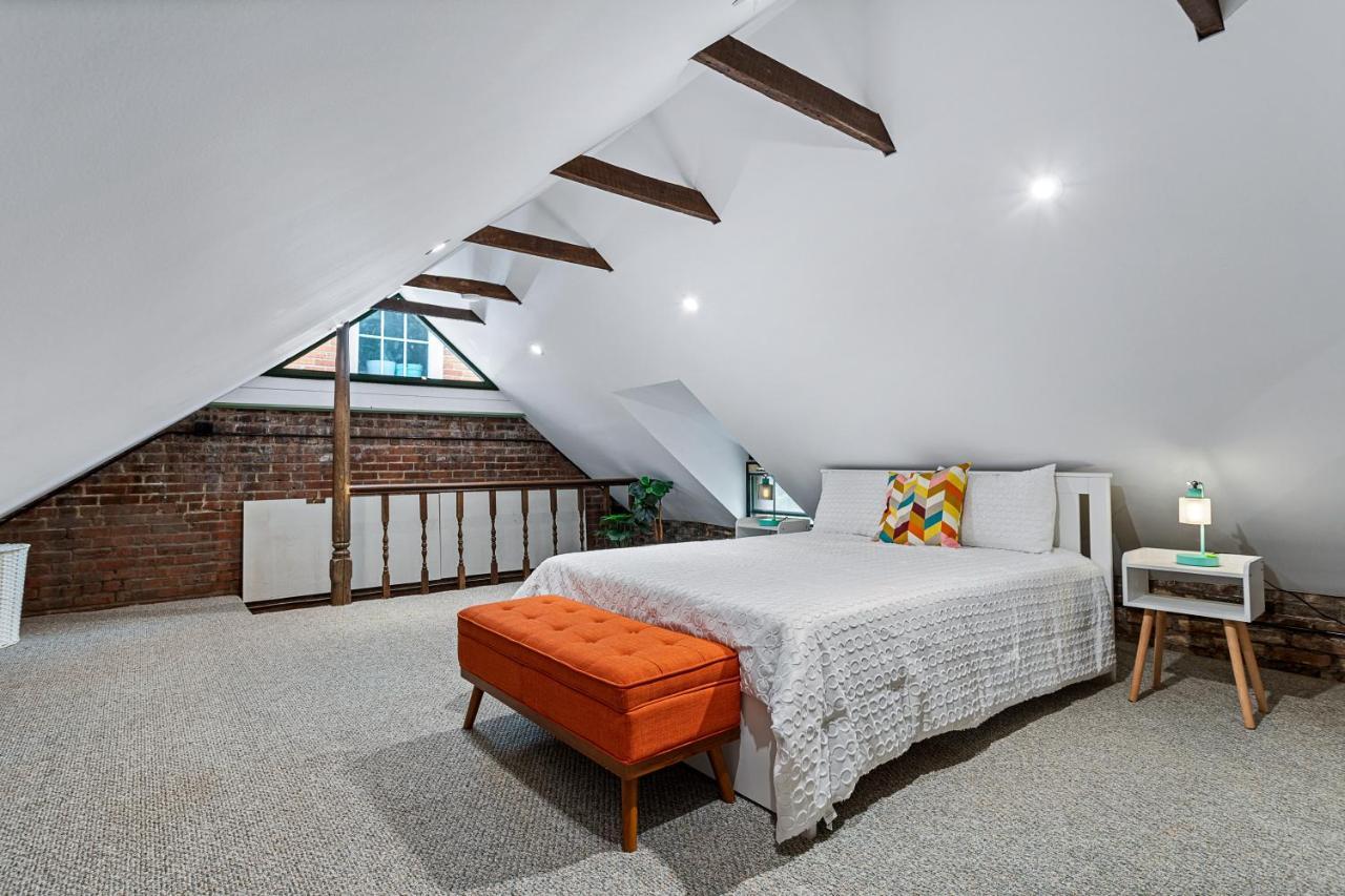 Private Loft Carriage House Walk Score 95 Alexandria Luaran gambar
